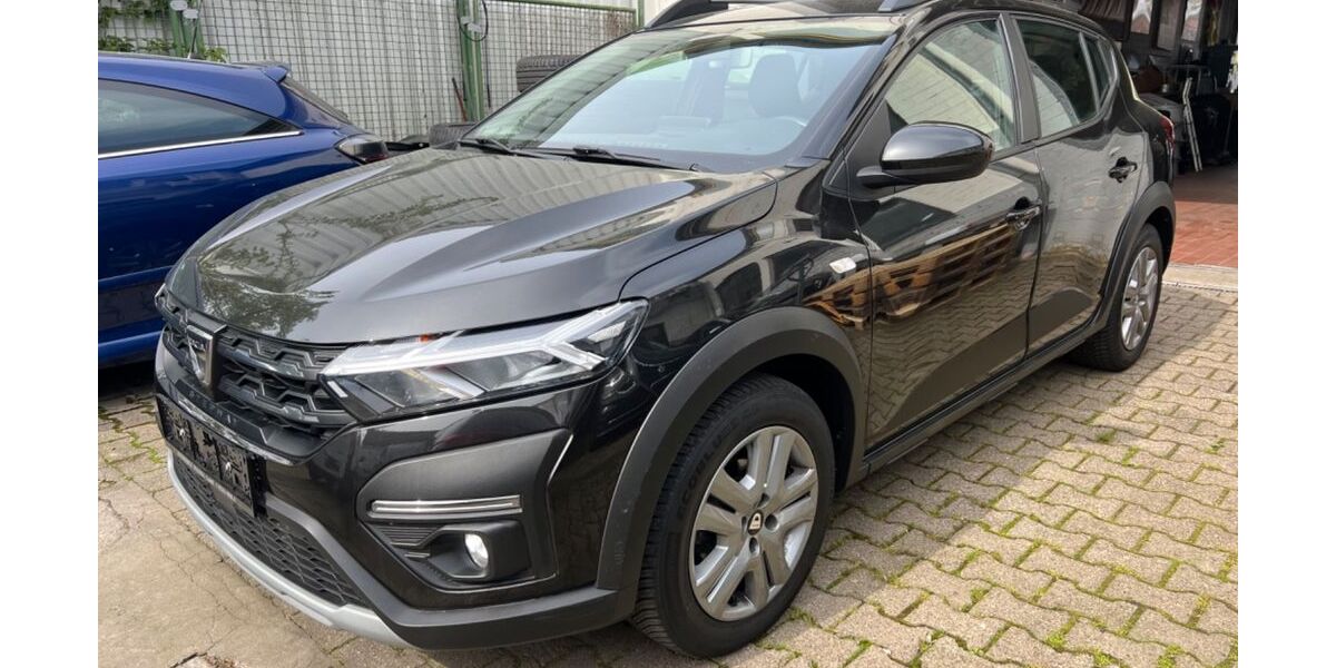 Dacia Sandero 123.000 km 7.900 &euro; Bochum 44793