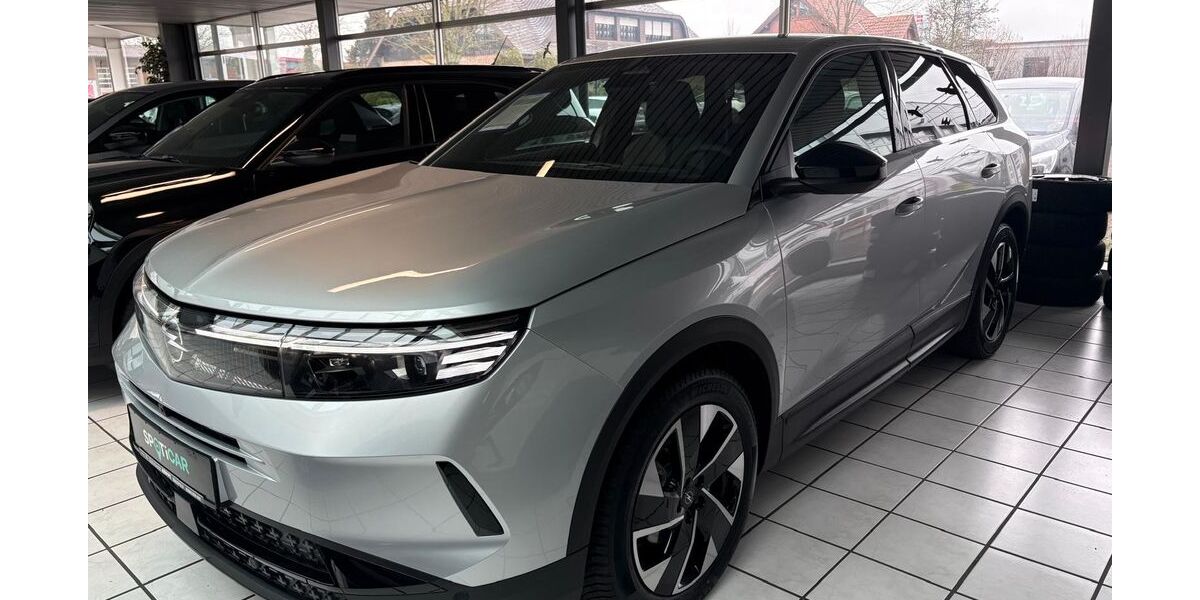 Opel Grandland (X) 1.979 km 32.890 &euro; Raesfeld 46348