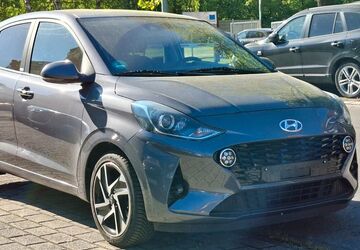 Hyundai i10 32.579 km 15.990 &euro; Duisburg 47269