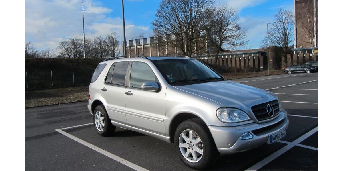 Mercedes-Benz ML 320 148.000 km 10.000 &euro; Herten 45699