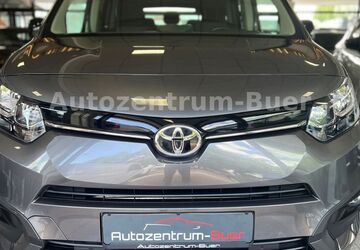 Toyota Proace (Verso) 55.700 km 24.490 &euro; Gelsenkirchen 45881