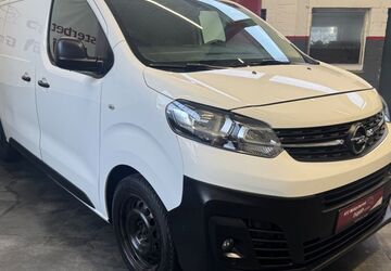 Opel Vivaro 215.000 km 9.990 &euro; Castrop-Rauxel 44575