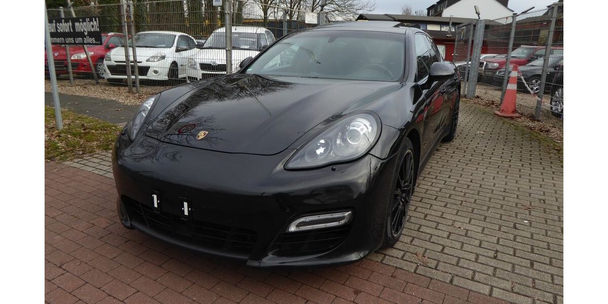Porsche Panamera 206.000 km 19.490 &euro; Duisburg 47249