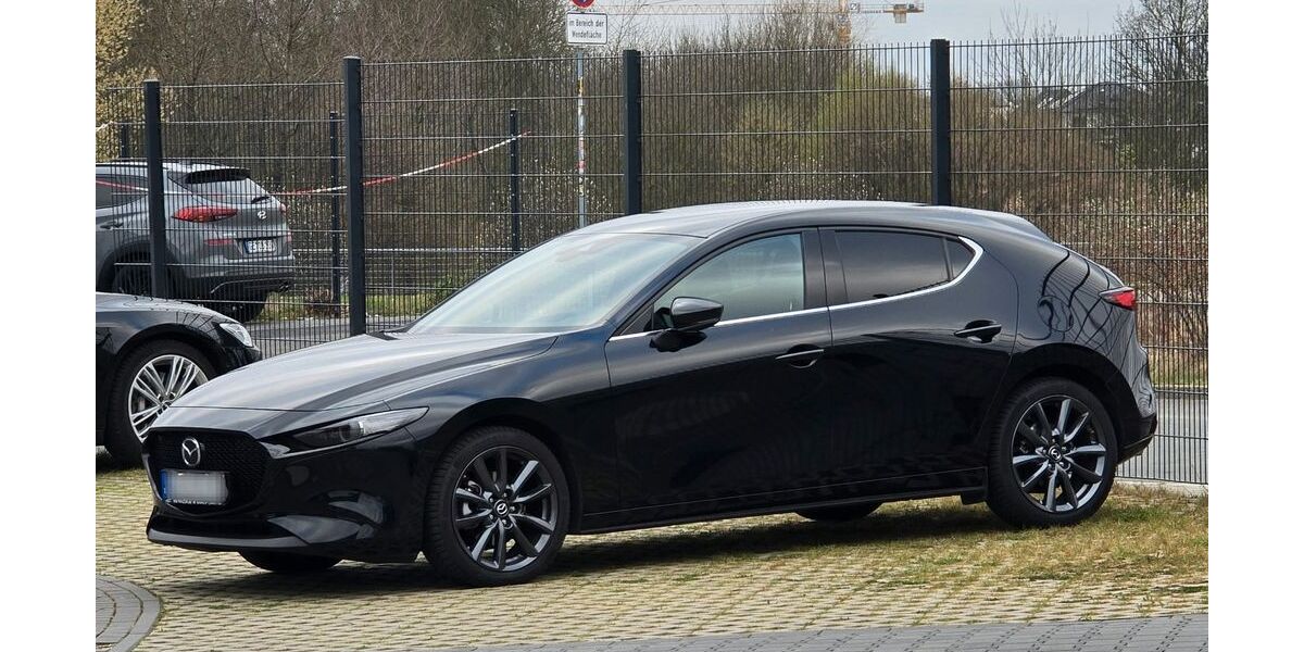 Mazda 3 20.150 km 22.150 &euro; Bochum 44805