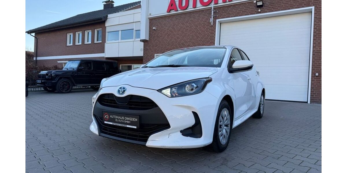 Toyota Yaris 82.000 km 15.950 &euro; Hamminkeln 46499