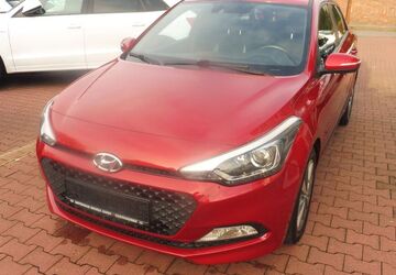 Hyundai i20 34.000 km 10.900 &euro; Oberhausen 46045