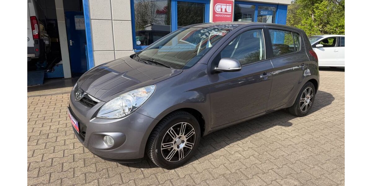 Hyundai i20 222.886 km 3.999 &euro; Bochum 44894
