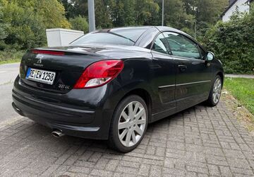 Peugeot 207 105.000 km 4.990 &euro; Recklinghausen 45665