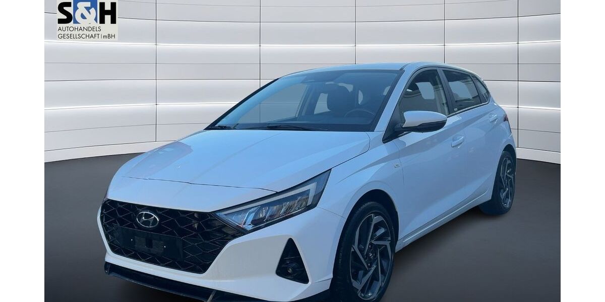 Hyundai i20 39.200 km 14.490 &euro; Duisburg 47057