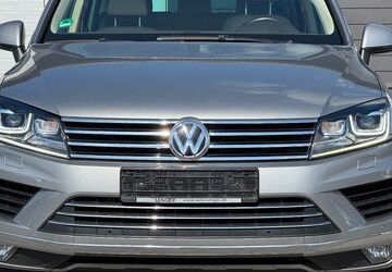 VW Touareg 230.500 km 14.690 &euro; Dülmen 48249