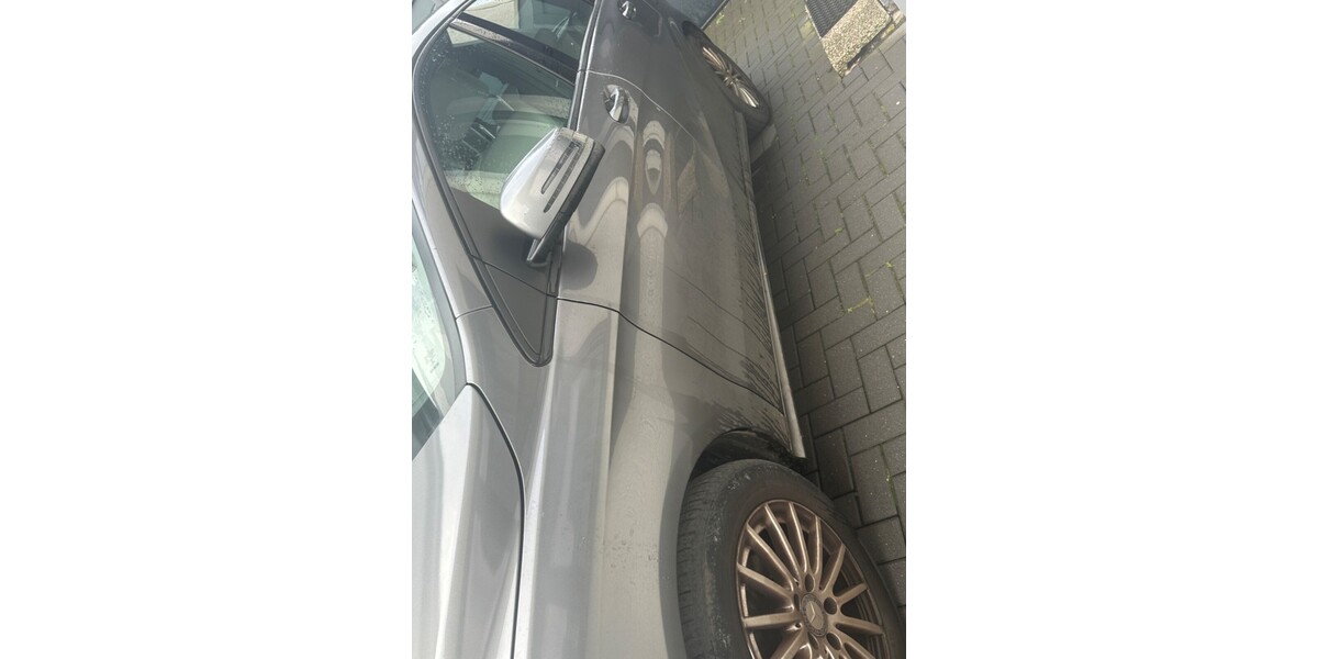 Mercedes-Benz B 180 220.000 km 9.000 &euro; Essen 45121