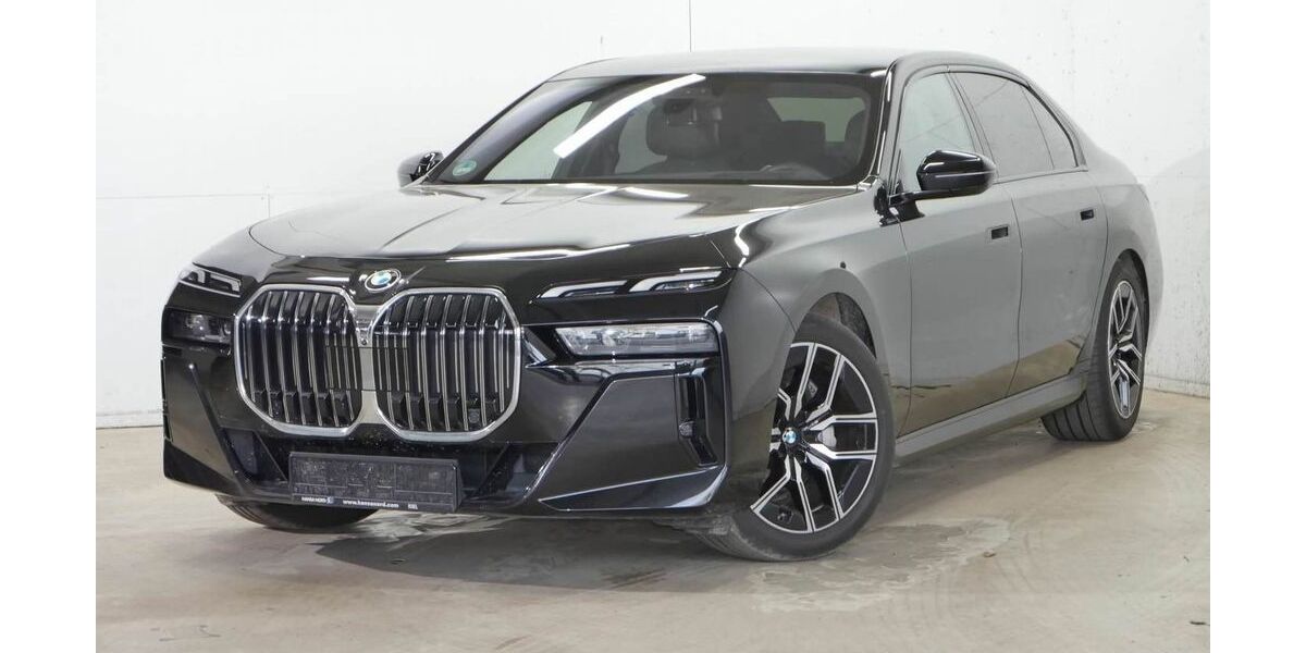 BMW 740 32.308 km 93.840 &euro; Marl 45770