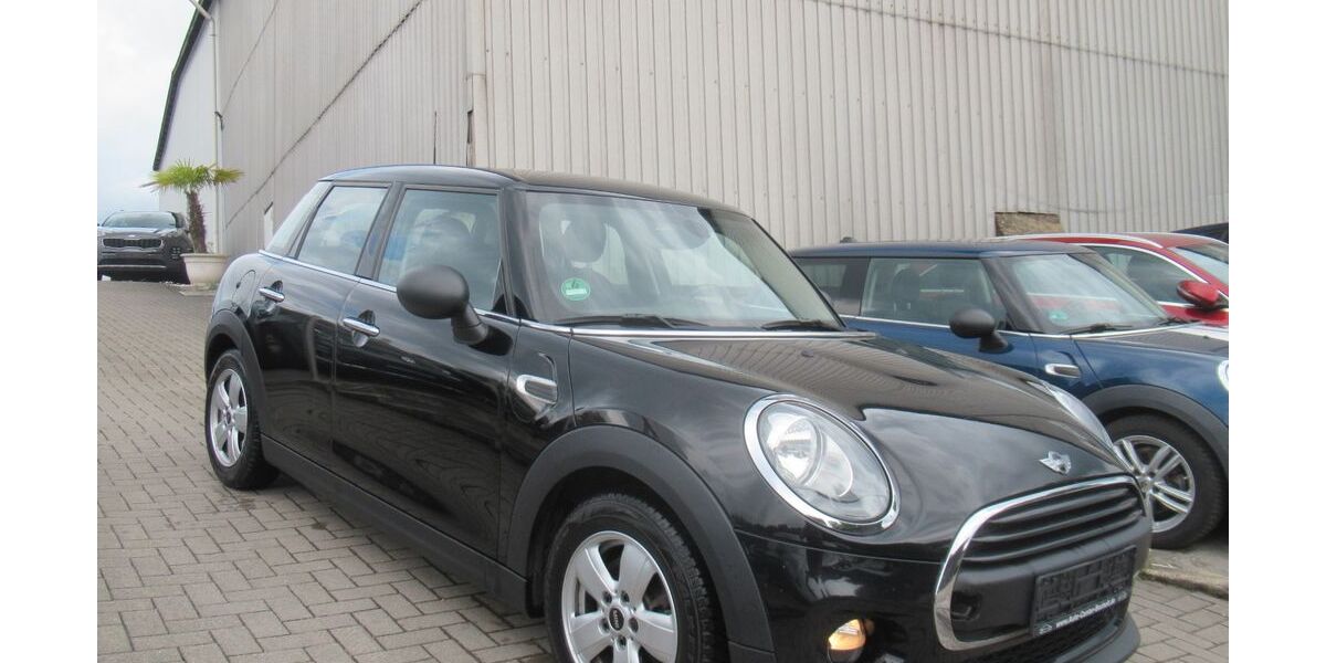 Mini ONE 93.217 km 9.790 &euro; Herne 44653