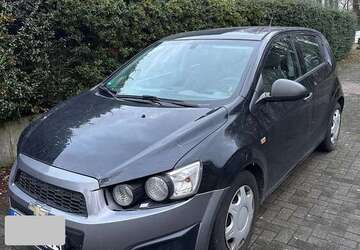 Chevrolet Aveo 171.000 km 1.999 &euro; Borken 46325