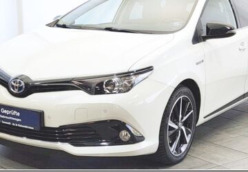 Toyota Auris 73.111 km 15.740 &euro; Gelsenkirchen 45897