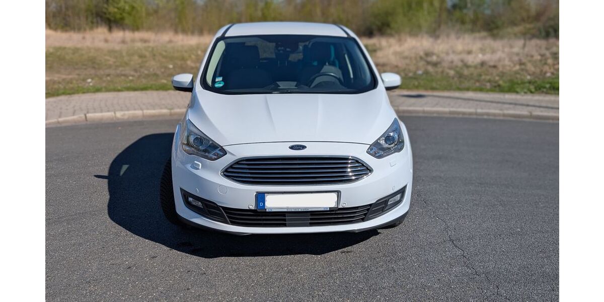 Ford Grand C-Max 63.600 km 14.900 &euro; Essen 45359