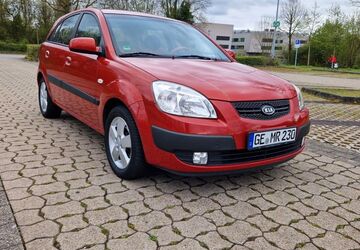 Kia Rio 75.000 km 2.900 &euro; Gelsenkirchen 45894