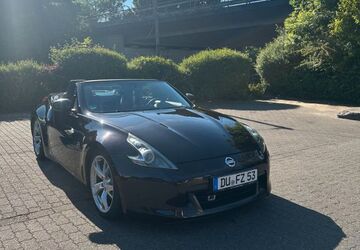 Nissan 370Z 73.000 km 22.999 &euro; Duisburg 47198