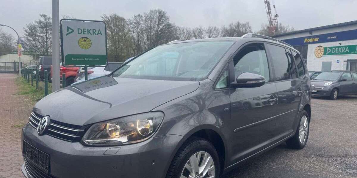 VW Touran 223.000 km 6.490 &euro; Datteln 45711