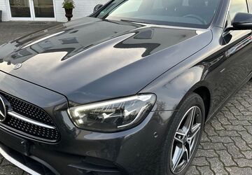 Mercedes-Benz E 300 136.000 km 26.650 &euro; Borken 46325