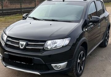 Dacia Sandero 155.000 km 4.800 &euro; Oberhausen 46049