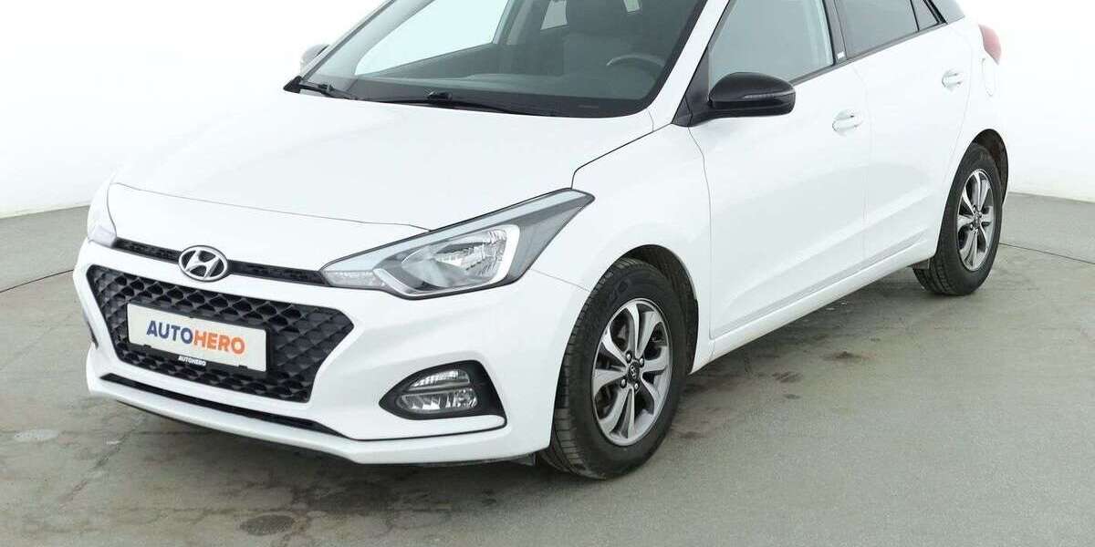 Hyundai i20 84.324 km 13.010 &euro; Essen 45141