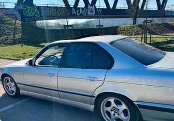 BMW 520 329.000 km 12.700 &euro; Mülheim Ruhr 45478