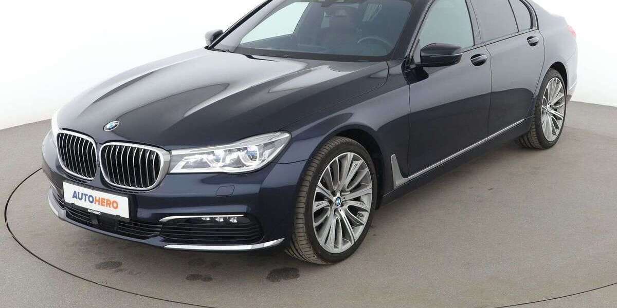 BMW 740 118.428 km 37.750 &euro; Essen 45141