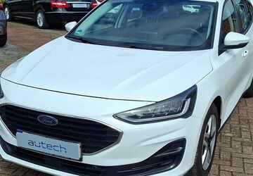 Ford Focus 37.950 km 17.950 &euro; Hamminkeln-Dingden 46499