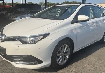 Toyota Auris Touring Sports 78.000 km 7.990 &euro; Essen 45356