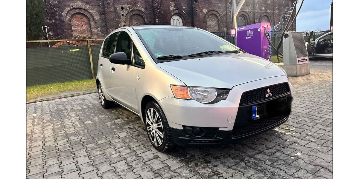 Mitsubishi Colt 108.000 km 2.949 &euro; Herne 44623