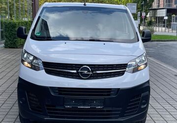 Opel Vivaro 40.000 km 23.990 &euro; Gelsenkirchen 45899