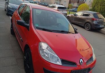 Renault Clio 153.000 km 1.350 &euro; Dinslaken 46539