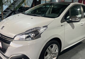 Peugeot 208 94.000 km 6.690 &euro; Rheinberg 47495