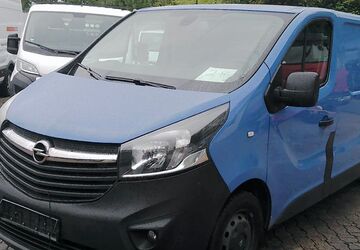 Opel Vivaro 185.968 km 8.900 &euro; Bottrop 46238