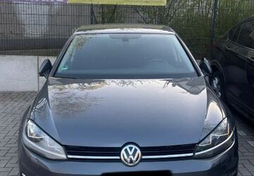 VW Golf 139.529 km 11.900 &euro; Duisburg 47119