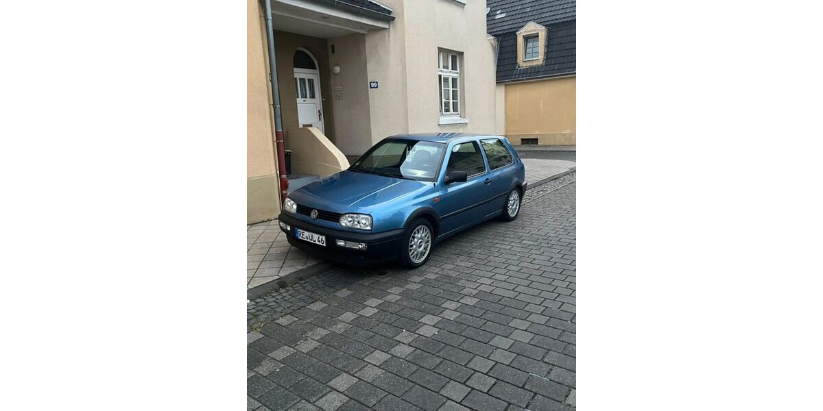 VW Golf 130.000 km 3.400 &euro; Dorsten 46284