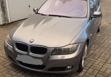 BMW 320 233.643 km 4.000 &euro; herten 45699