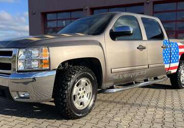 Chevrolet Silverado 86.000 km 29.000 &euro; Oer-Erkenschwick 45739