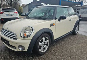 Mini Cooper 146.613 km 3.950 &euro; Oberhausen 46119