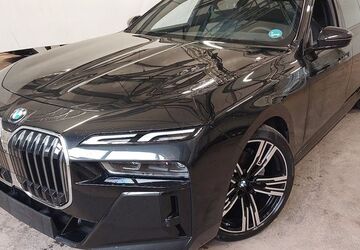 BMW 740 22.721 km 88.890 &euro; Mülheim an der Ruhr 45478