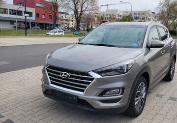 Hyundai TUCSON 108.000 km 17.800 &euro; ESSEN 45307