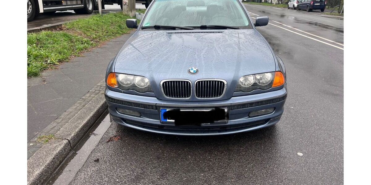 BMW 320 269.000 km 2.000 &euro; Bochum 44892