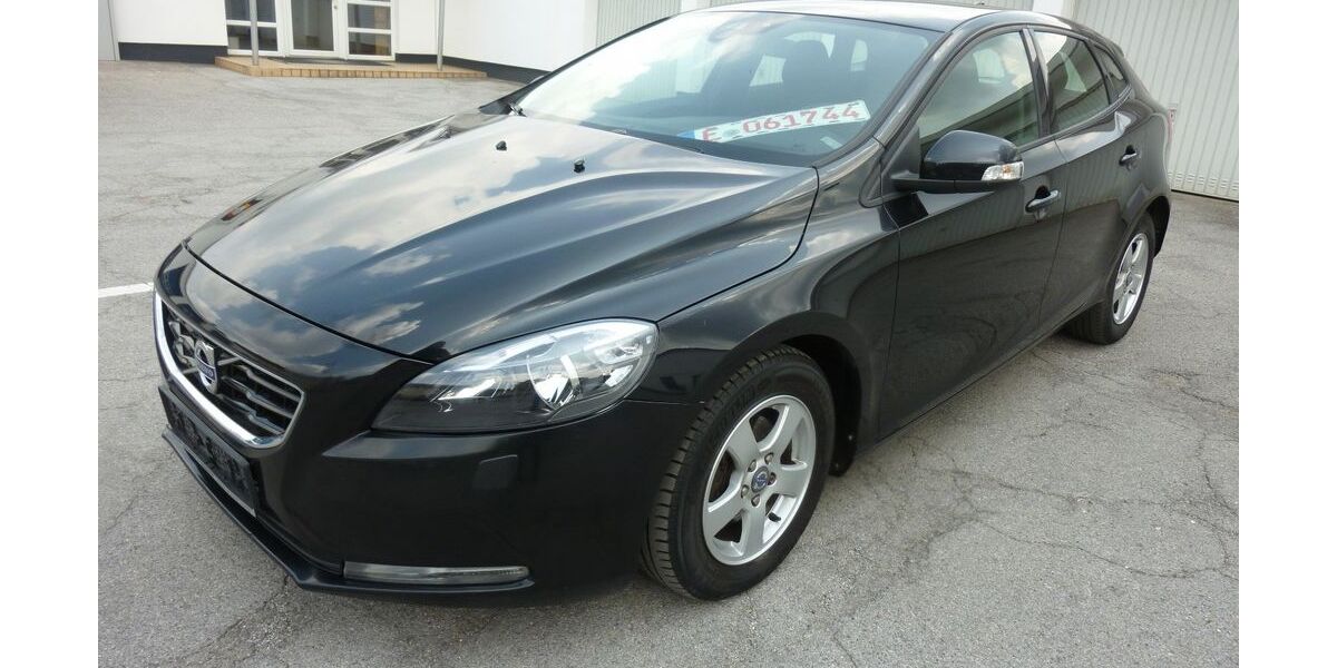 Volvo V40 197.000 km 5.500 &euro; Essen 45144