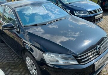 VW Passat 177.746 km 6.490 &euro; Reken 48734