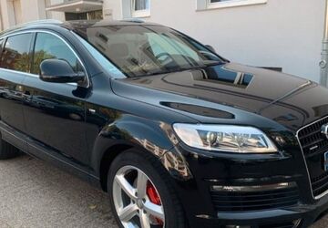 Audi Q7 241.000 km 11.500 &euro; Duisburg 47179