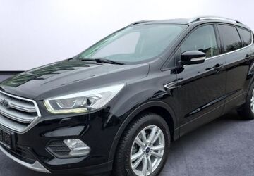 Ford Kuga 92.300 km 13.490 &euro; Dorsten 46282