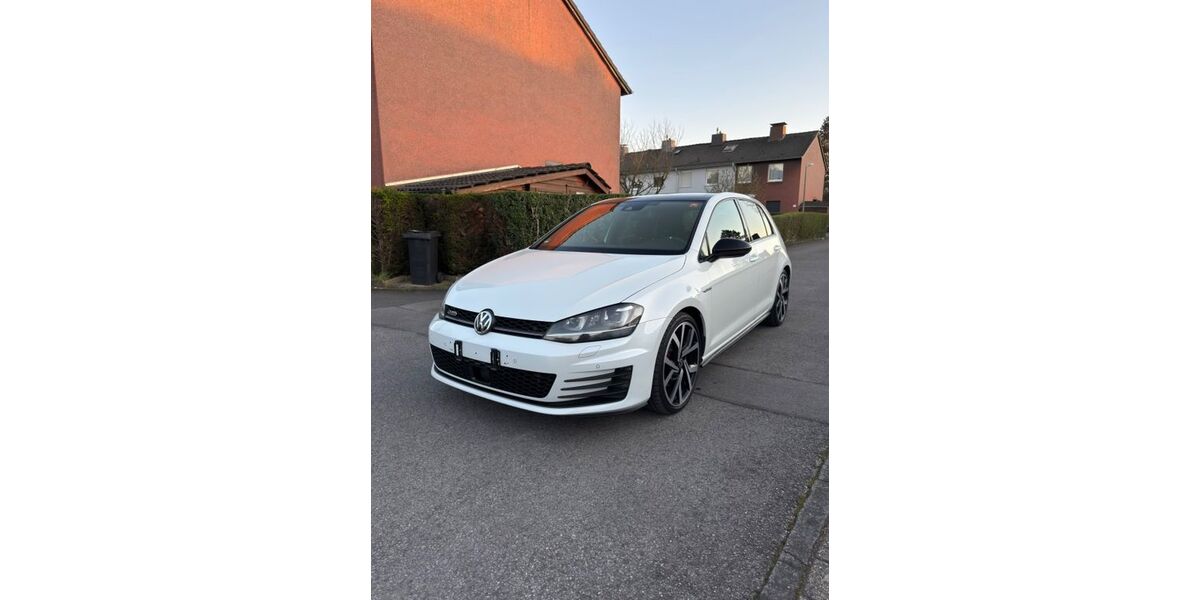 VW Golf 177.500 km 15.650 &euro; Essen 45355