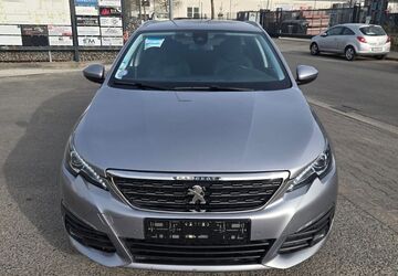 Peugeot 308 97.000 km 9.990 &euro; Gelsenkirchen 45884