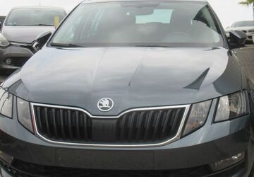 Skoda Octavia 121.488 km 16.490 &euro; Herne 44653